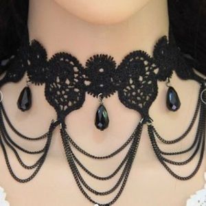 Black lace choker